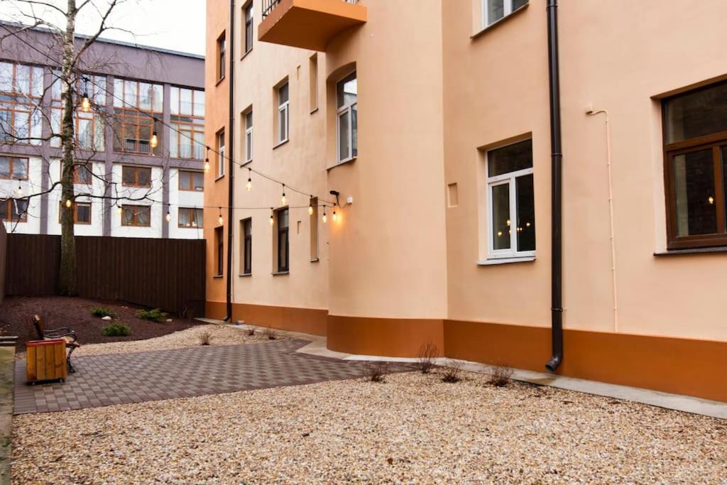 Huoneisto Cute With A View Over The Rooftops And Free Parking In The Area Riika
